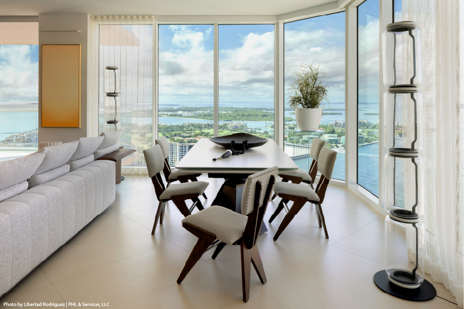 Etel V Dining Chairs